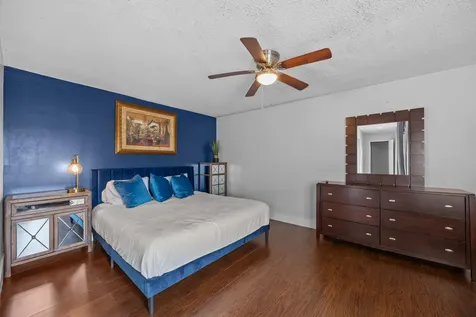 1520 Shaker Circle Wellington FL 33414