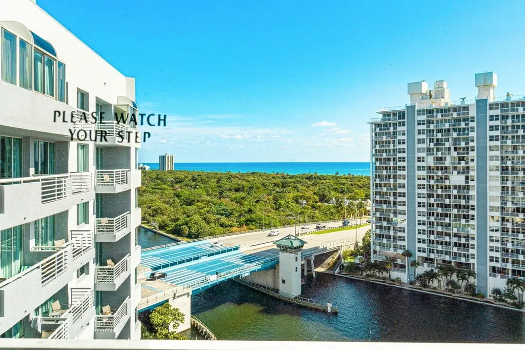 2670 E Sunrise Boulevard Fort Lauderdale FL 33304