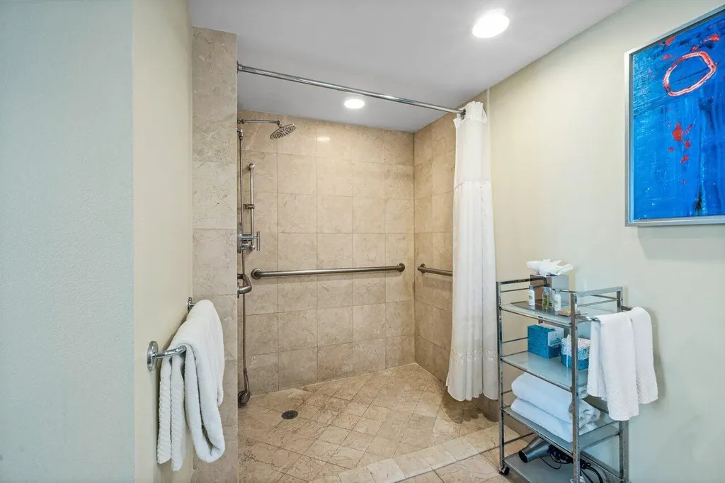 2670 E Sunrise Boulevard Fort Lauderdale FL 33304