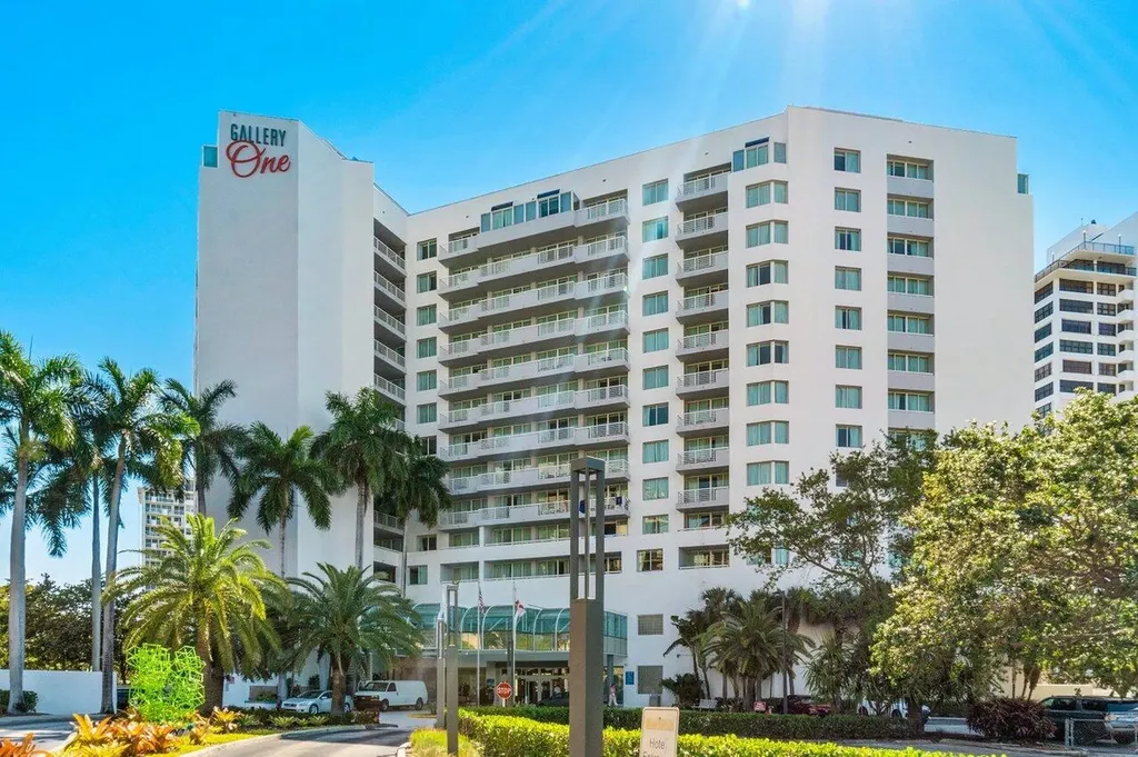 2670 E Sunrise Boulevard Fort Lauderdale FL 33304