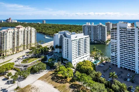 2670 E Sunrise Boulevard Fort Lauderdale FL 33304