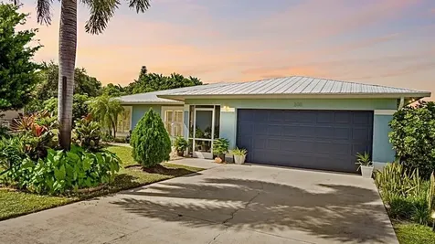 200 SW Ridgecrest Drive Port St Lucie FL 34953