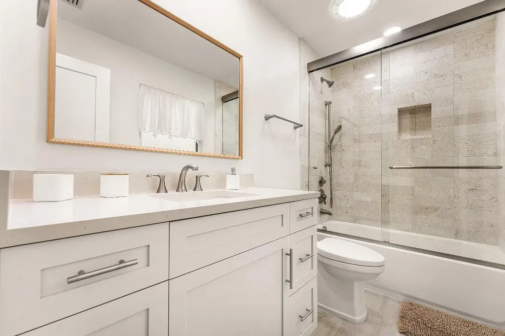 1070 Marble Way Boca Raton FL 33432