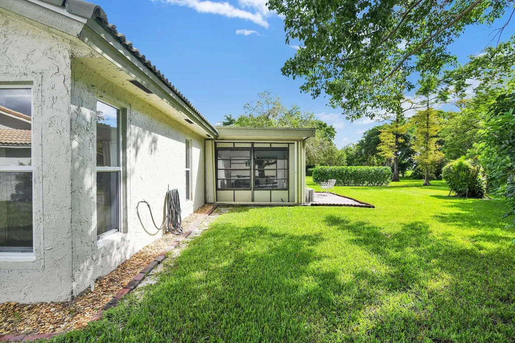 7962 Cloverfield Circle Boca Raton FL 33433