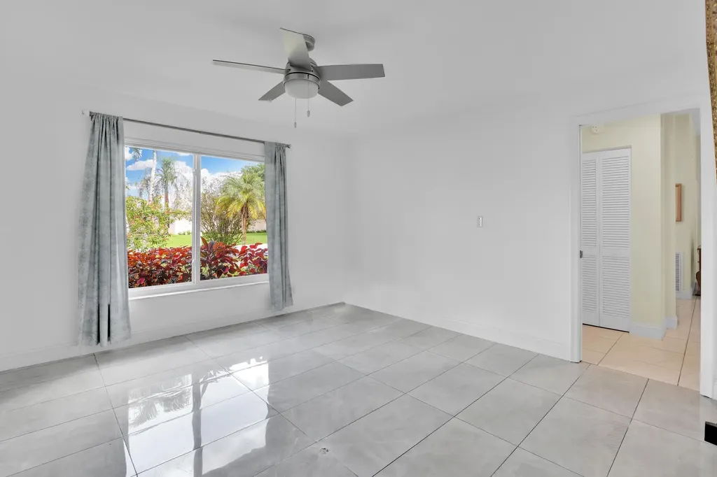 7962 Cloverfield Circle Boca Raton FL 33433