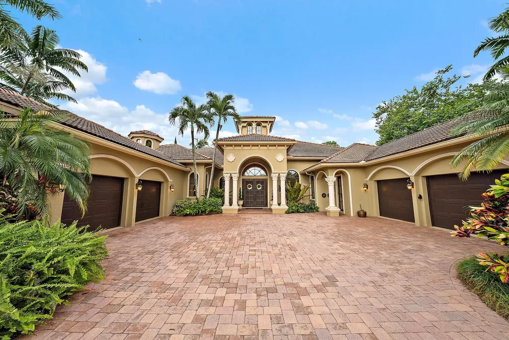 7730 Woodsmuir Drive Palm Beach Gardens FL 33412