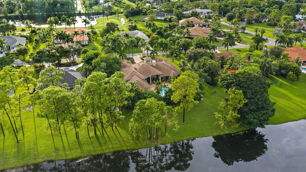 7730 Woodsmuir Drive Palm Beach Gardens FL 33412