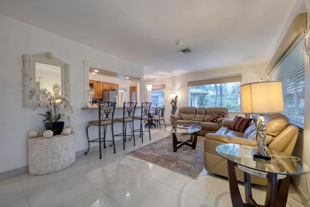 1225 Hillsboro Mile Hillsboro Beach FL 33062