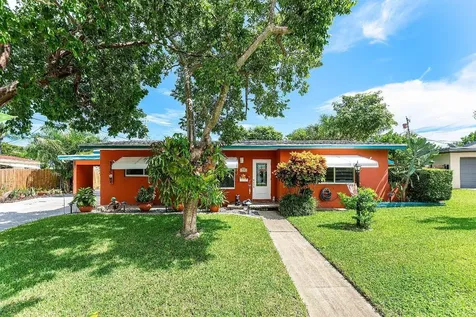 1503 Shirley Court Lake Worth FL 33461