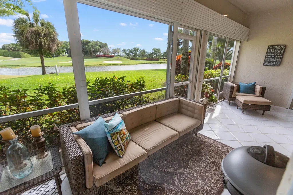 10208 Andover Coach Circle Lake Worth FL 33449