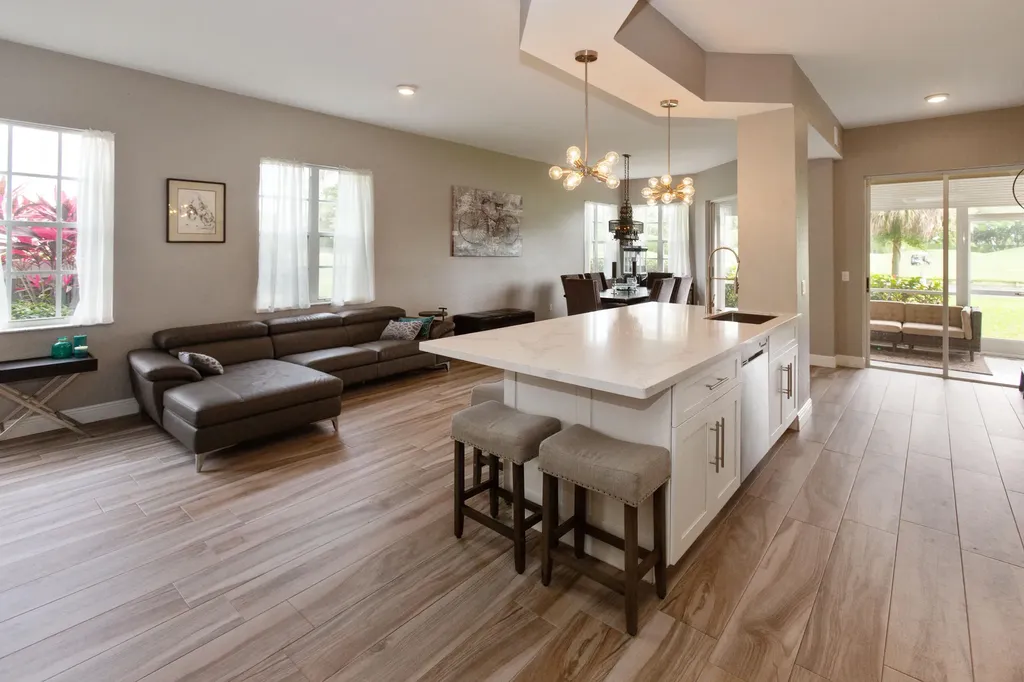 10208 Andover Coach Circle Lake Worth FL 33449