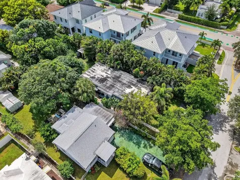 210 NE 12th Street Delray Beach FL 33444