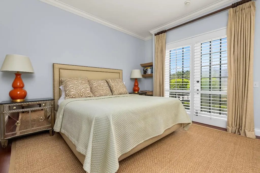 307 Everglade Avenue Palm Beach FL 33480