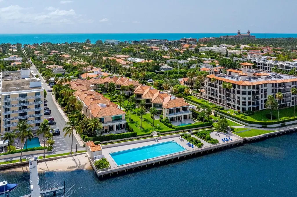 307 Everglade Avenue Palm Beach FL 33480