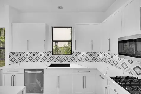 10404 Trianon Place Wellington FL 33449