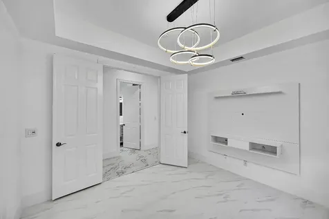 10404 Trianon Place Wellington FL 33449