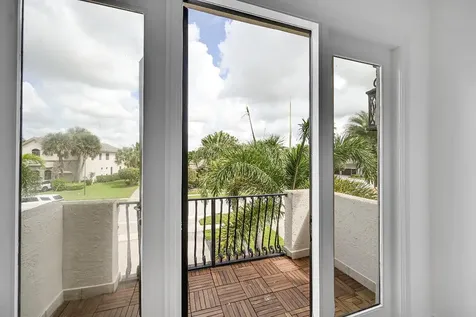 10404 Trianon Place Wellington FL 33449