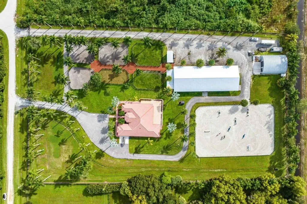 2587 Skipiks Way Wellington FL 33470