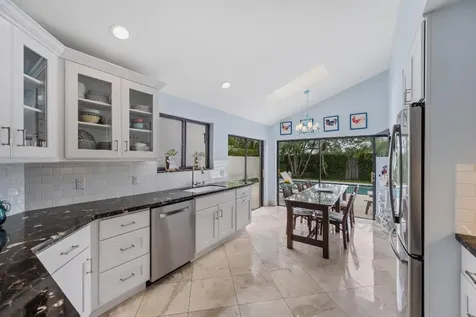 2443 Windsor Way Court Wellington FL 33414