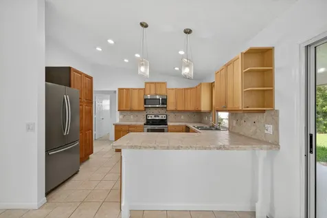 2273 SE Melaleuca Boulevard Port St Lucie FL 34952