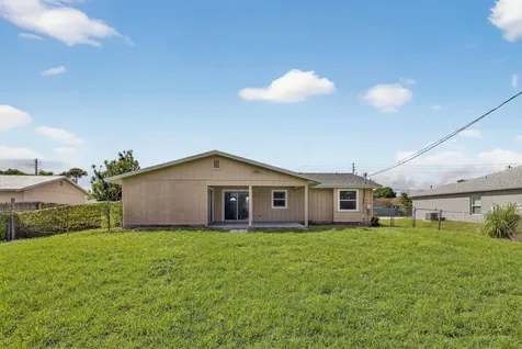 2273 SE Melaleuca Boulevard Port St Lucie FL 34952
