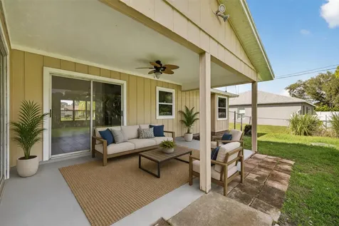 2273 SE Melaleuca Boulevard Port St Lucie FL 34952