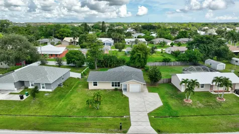 2273 SE Melaleuca Boulevard Port St Lucie FL 34952