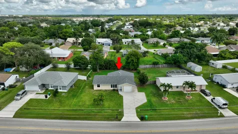 2273 SE Melaleuca Boulevard Port St Lucie FL 34952