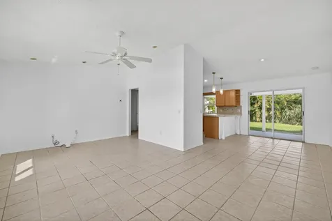 2273 SE Melaleuca Boulevard Port St Lucie FL 34952