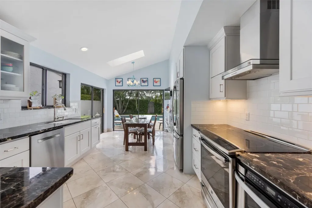 2443 Windsor Way Court Wellington FL 33414