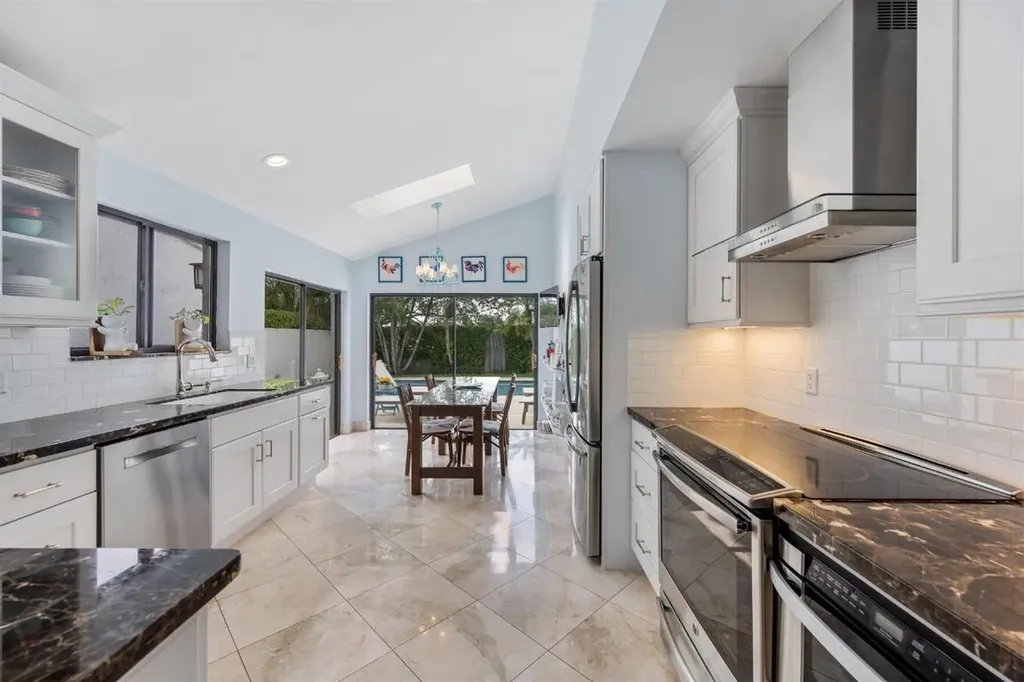 2443 Windsor Way Court Wellington FL 33414