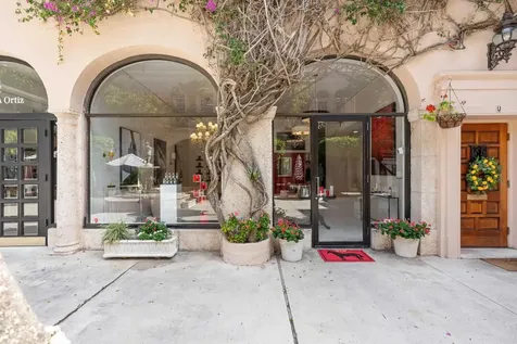256 Worth Avenue Palm Beach FL 33480
