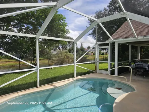 957 SW Jacqueline Avenue Port St Lucie FL 34953