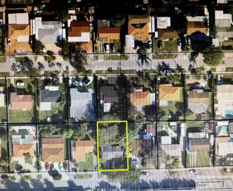 3801 NW Flagler Terrace Miami FL 33126