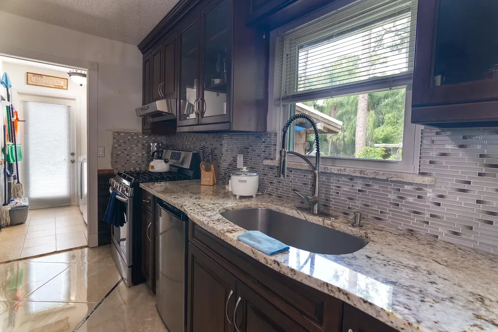 13835 41st Lane N West Palm Beach FL 33411