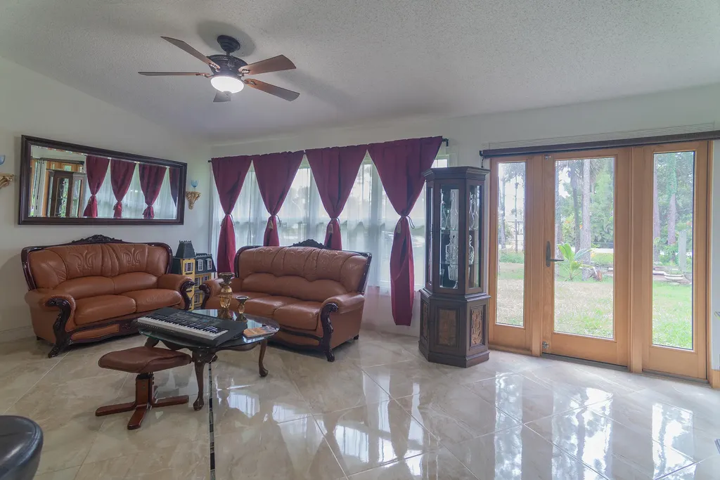 13835 41st Lane N West Palm Beach FL 33411