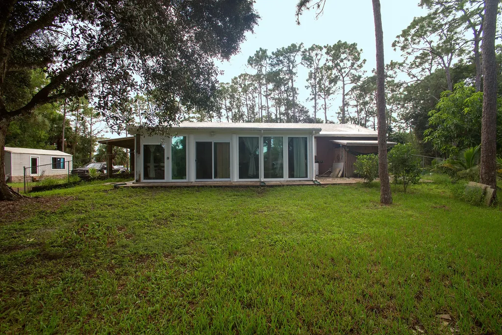 13835 41st Lane N West Palm Beach FL 33411