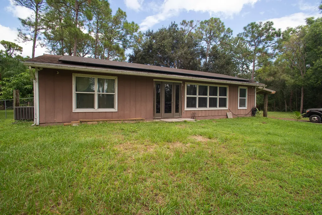 13835 41st Lane N West Palm Beach FL 33411