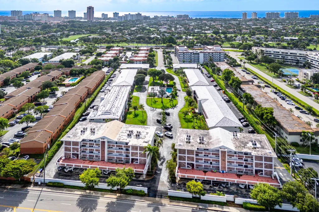 40 SE 13th Street Boca Raton FL 33432