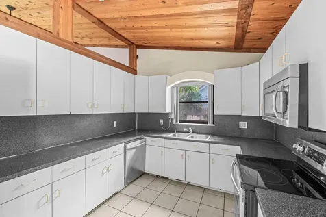 77 NW 5th Avenue Boca Raton FL 33432