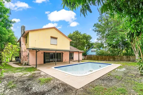 77 NW 5th Avenue Boca Raton FL 33432