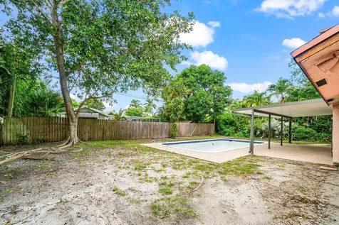 77 NW 5th Avenue Boca Raton FL 33432