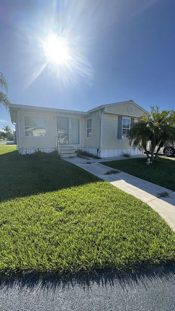 1601 SE Us Highway 441 Okeechobee FL 34974
