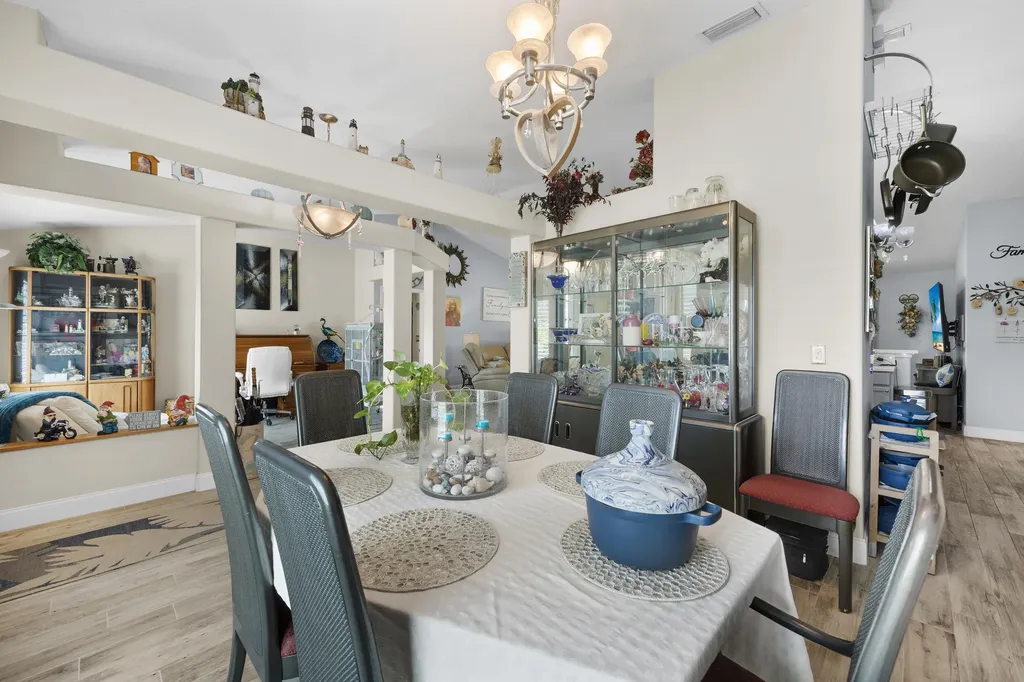 1073 SW Placetas Avenue Port St Lucie FL 34953