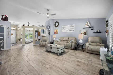 1073 SW Placetas Avenue Port St Lucie FL 34953