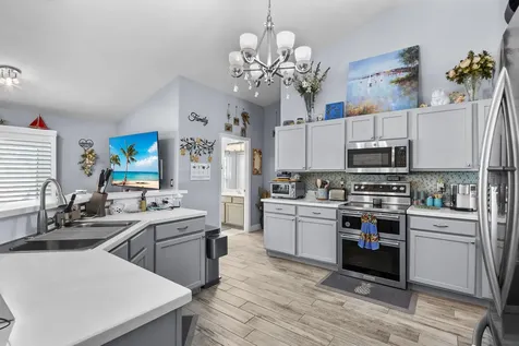 1073 SW Placetas Avenue Port St Lucie FL 34953