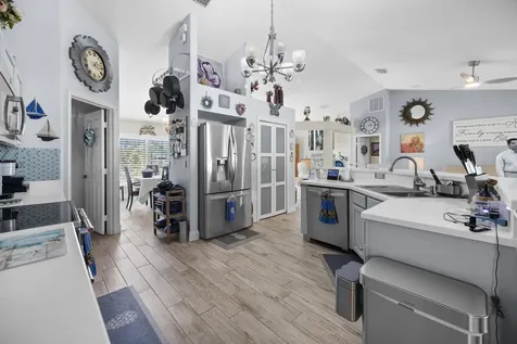 1073 SW Placetas Avenue Port St Lucie FL 34953