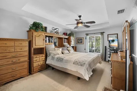 1073 SW Placetas Avenue Port St Lucie FL 34953