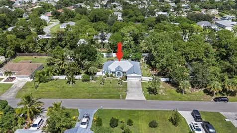 1073 SW Placetas Avenue Port St Lucie FL 34953