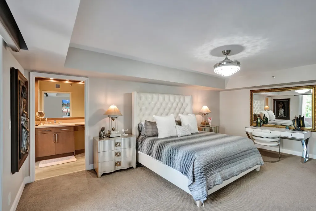 100 SE 5th Avenue Boca Raton FL 33432